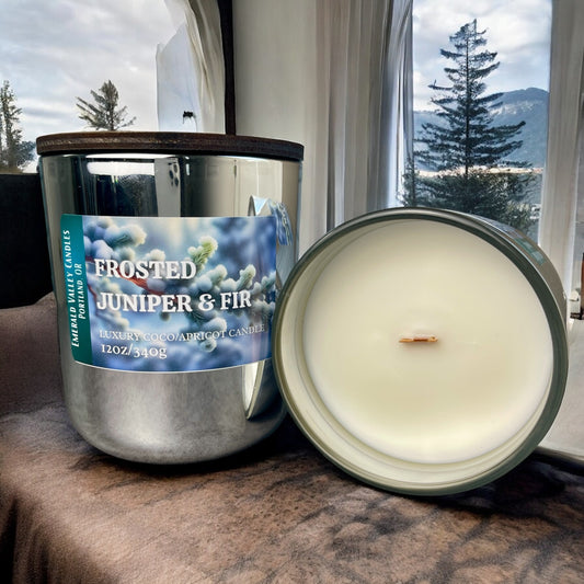 FROSTED JUNIPER & FIR CANDLE